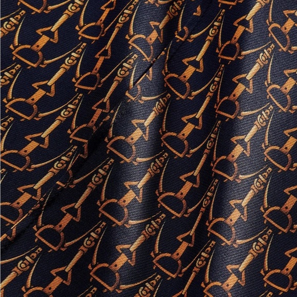 Veronica Beard Edia Stirrup Pant - Picture 9 of 11